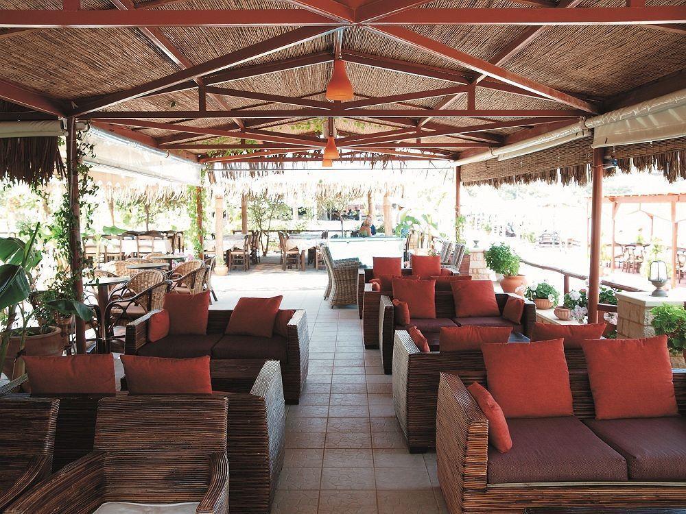 Niriides Beach Hotel Rethymno  Exterior photo